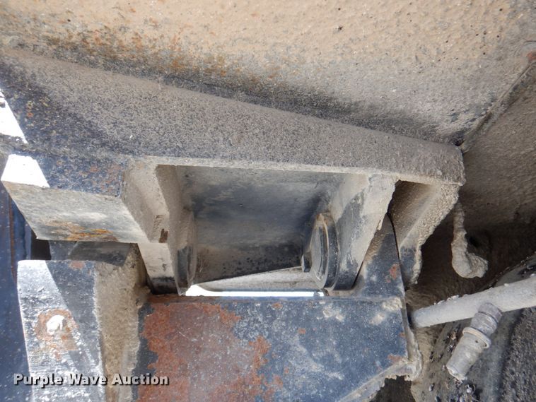 image for item DM6013 1995 Bomag BW11R  pneumatic roller