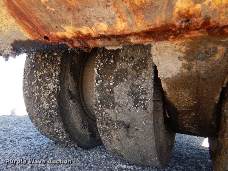 image for item DM6013 1995 Bomag BW11R  pneumatic roller