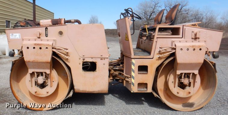 image for item DM6014 Bomag BW160 AD1  double drum vibratory roller