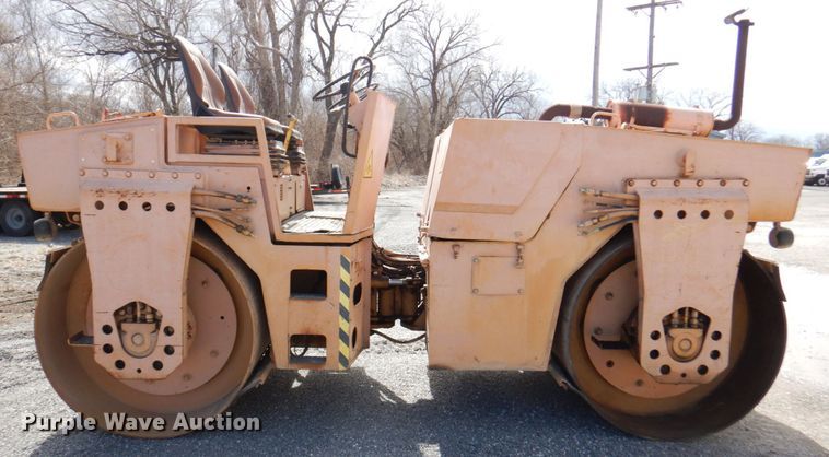 image for item DM6014 Bomag BW160 AD1  double drum vibratory roller