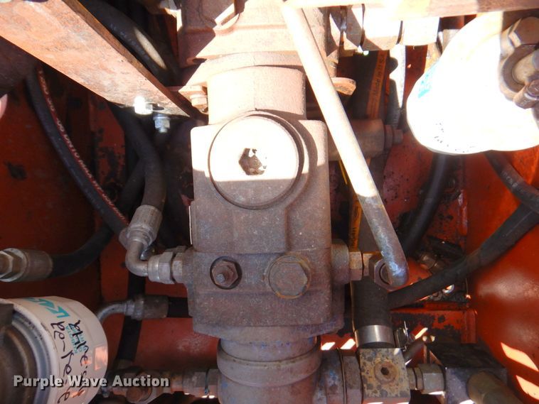 image for item DM6025 2006 Ditch Witch SK650  compact utility loader