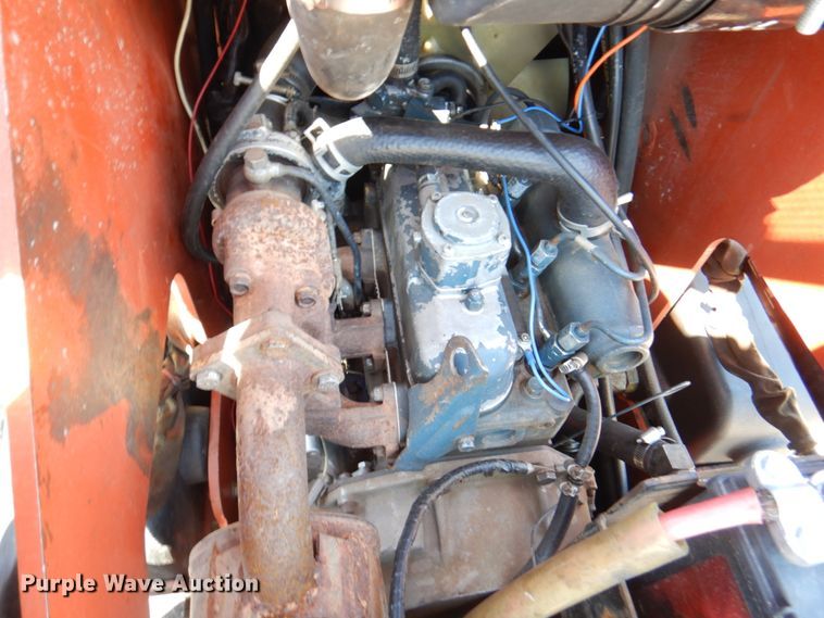 image for item DM6025 2006 Ditch Witch SK650  compact utility loader