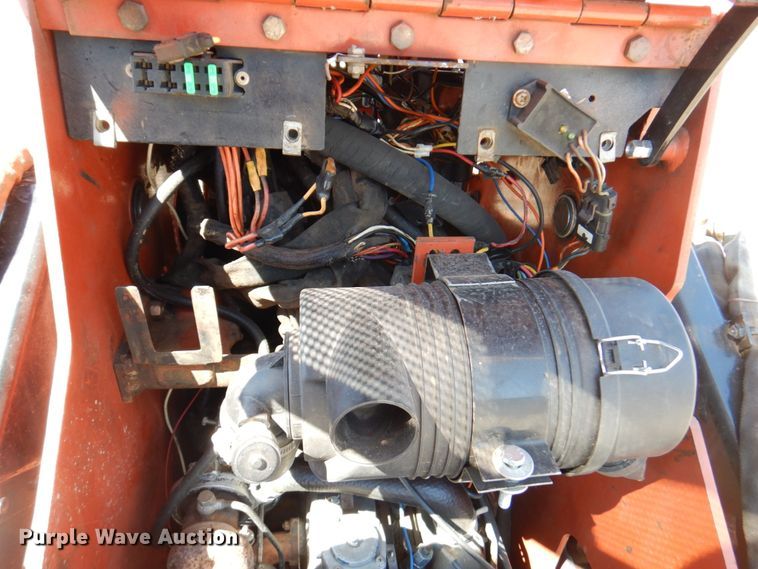 image for item DM6025 2006 Ditch Witch SK650  compact utility loader