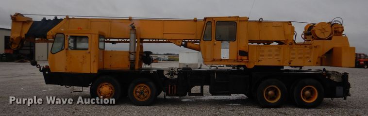 image for item DM7231 1974 Grove 8435G  crane
