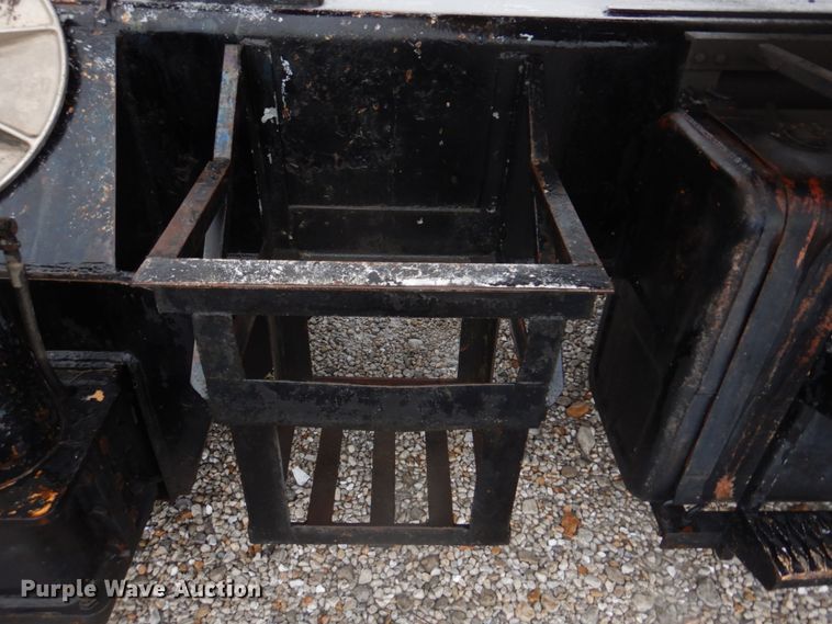 image for item DM7231 1974 Grove 8435G  crane