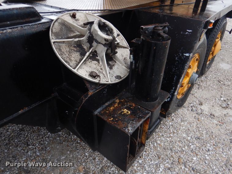 image for item DM7231 1974 Grove 8435G  crane