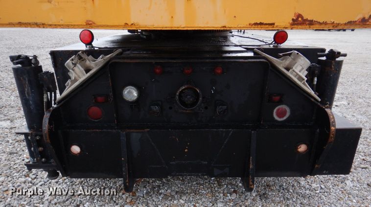 image for item DM7231 1974 Grove 8435G  crane