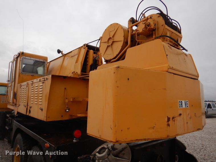 image for item DM7231 1974 Grove 8435G  crane