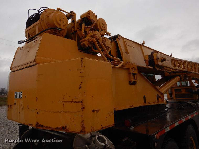 image for item DM7231 1974 Grove 8435G  crane