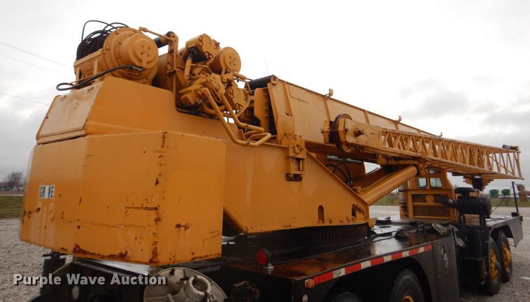 image for item DM7231 1974 Grove 8435G  crane