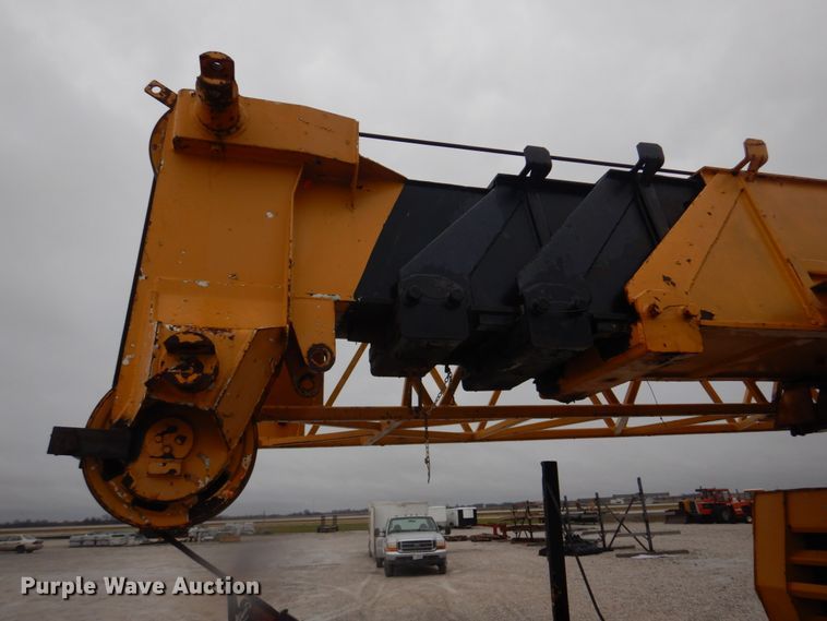 image for item DM7231 1974 Grove 8435G  crane