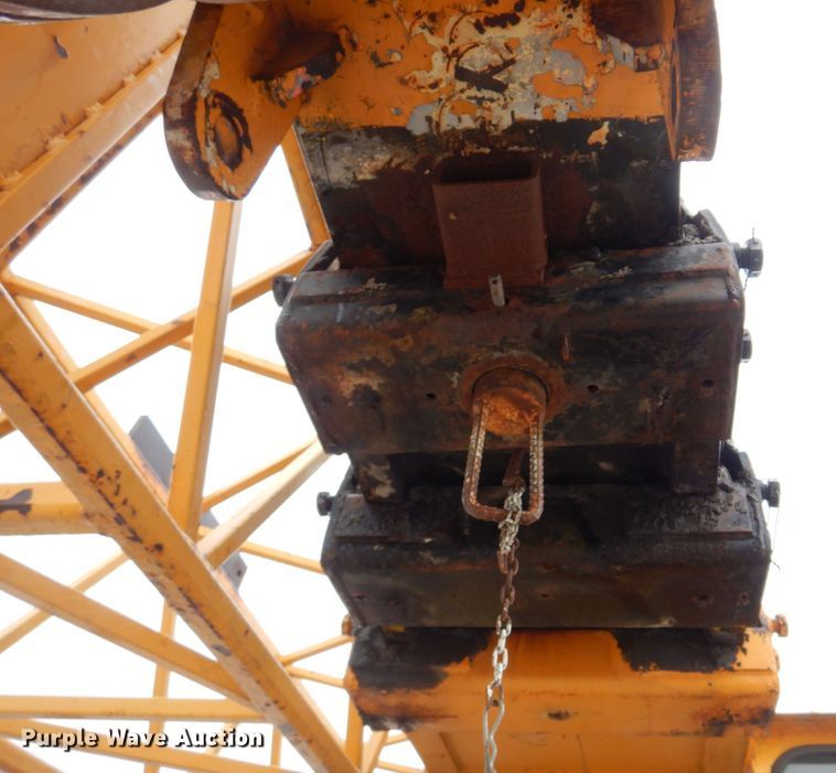 image for item DM7231 1974 Grove 8435G  crane