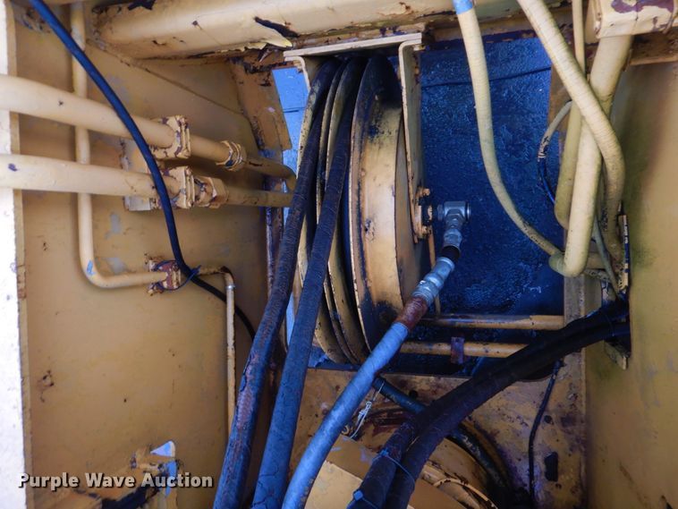 image for item DM7231 1974 Grove 8435G  crane