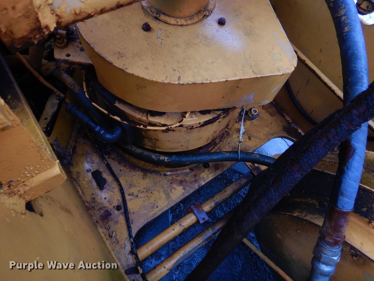 image for item DM7231 1974 Grove 8435G  crane