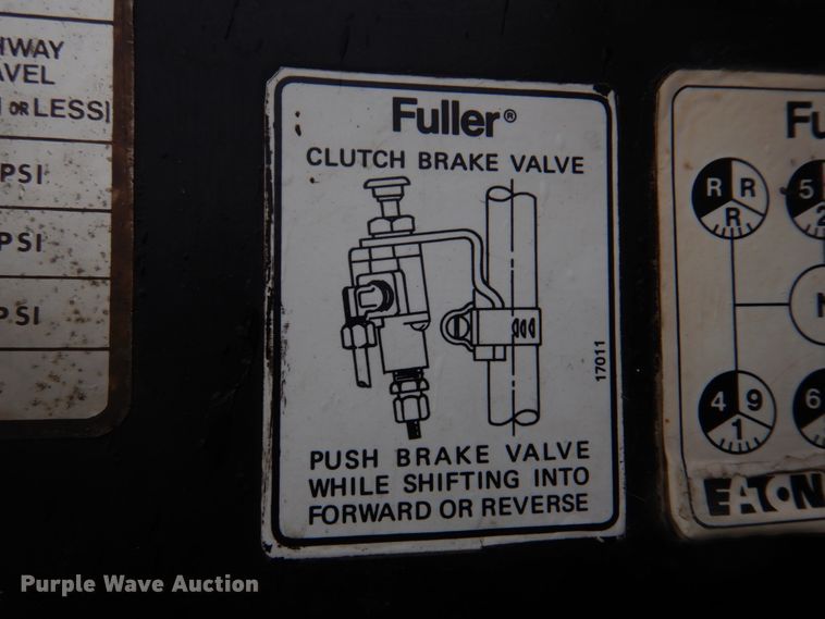 image for item DM7231 1974 Grove 8435G  crane