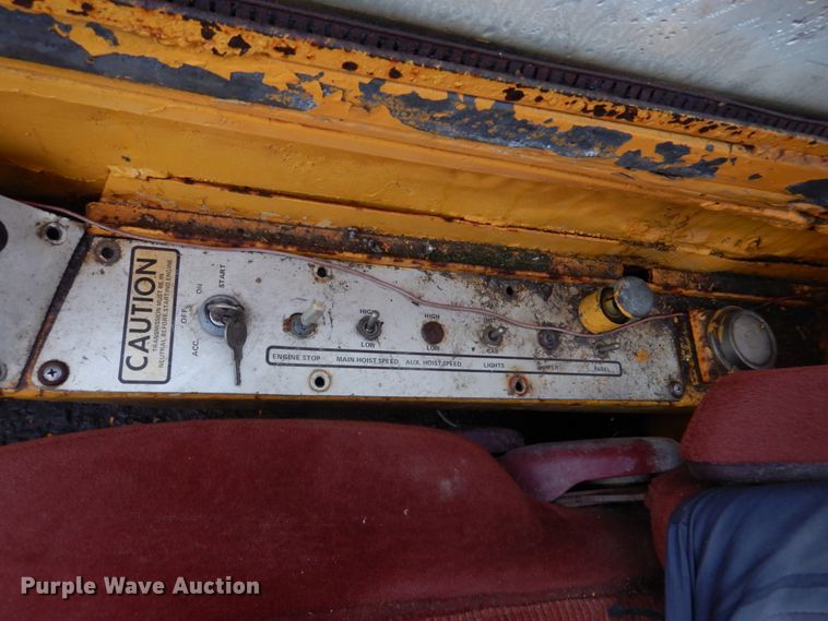 image for item DM7231 1974 Grove 8435G  crane