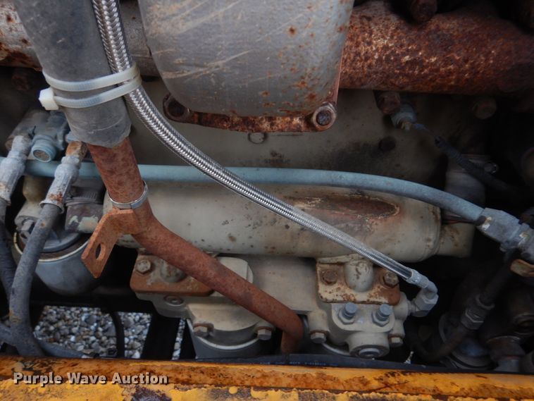 image for item DM7231 1974 Grove 8435G  crane