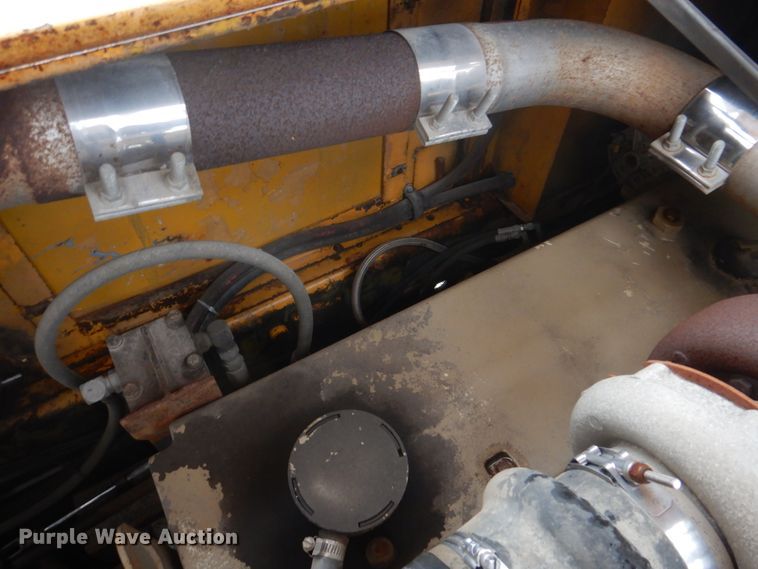 image for item DM7231 1974 Grove 8435G  crane