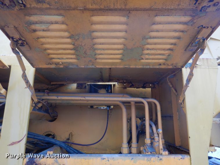 image for item DM7231 1974 Grove 8435G  crane