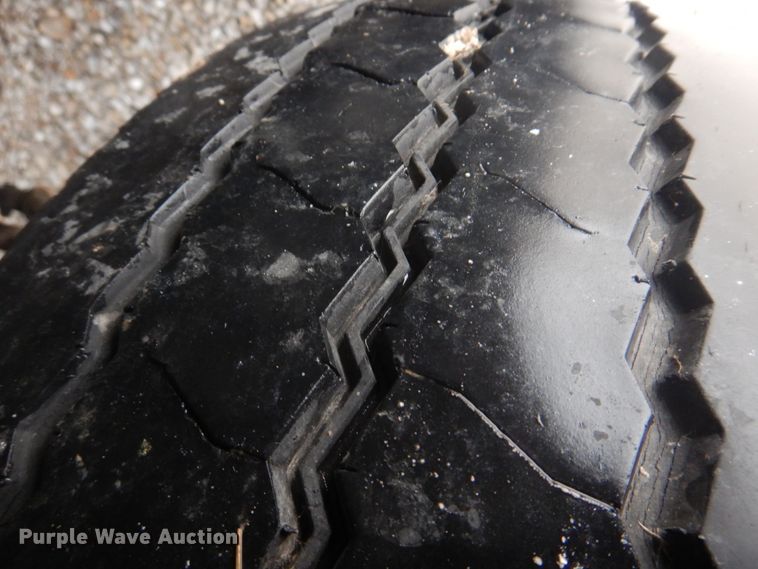 image for item DM7231 1974 Grove 8435G  crane