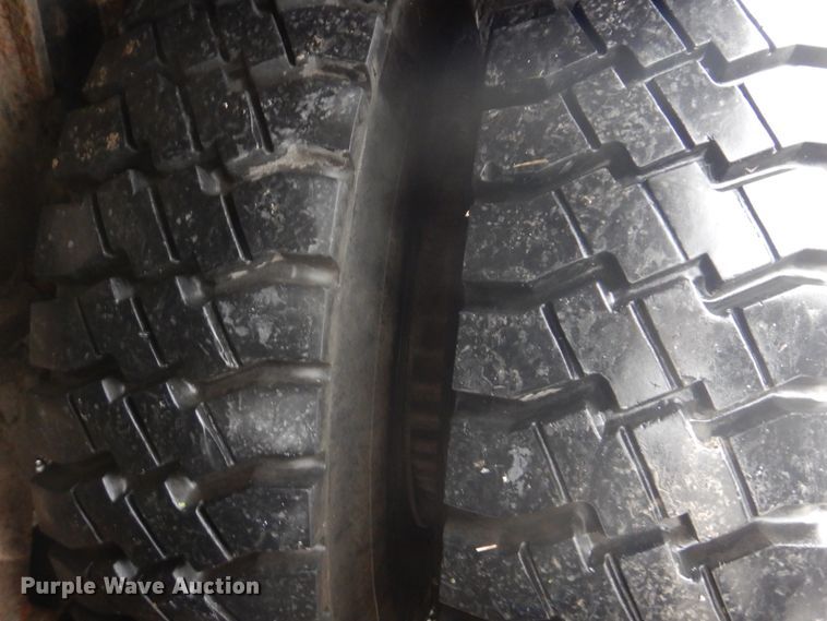 image for item DM7231 1974 Grove 8435G  crane