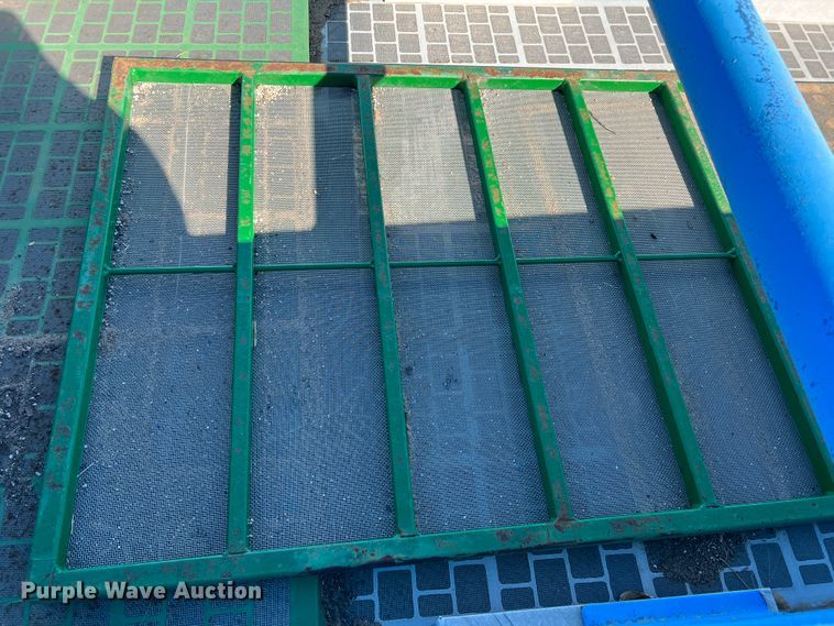 image for item DM8423 Fluid Engineering Series 500  oil shaker