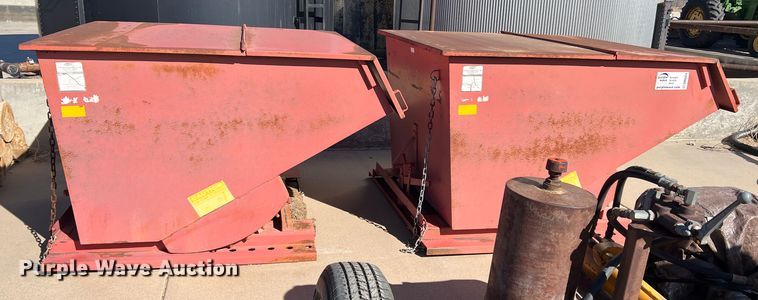 image for item DM8424 (2) Meco self-dumping hoppers