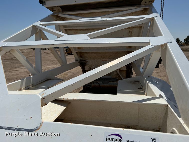 image for item DM8426 2012 CPS LBD40  bottom dump trailer