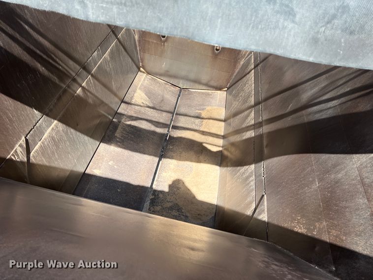 image for item DM8426 2012 CPS LBD40  bottom dump trailer