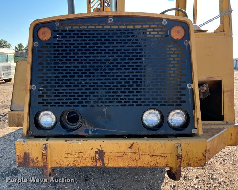 image for item DM8428 John Deere 762  elevating scraper