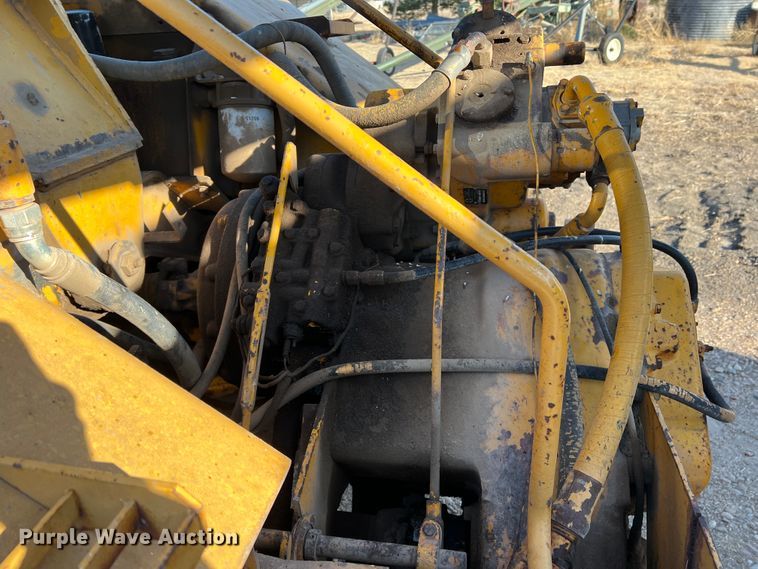 image for item DM8428 John Deere 762  elevating scraper