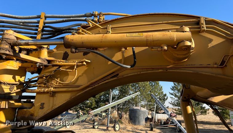 image for item DM8428 John Deere 762  elevating scraper