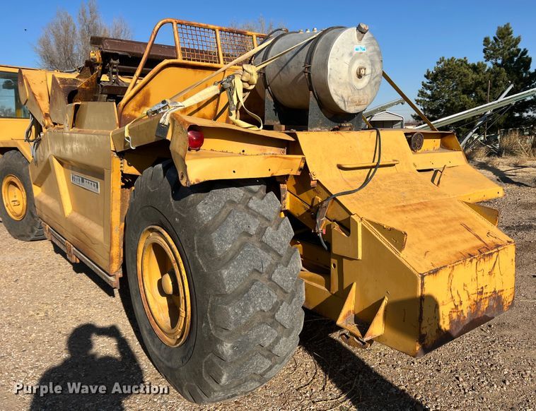 image for item DM8428 John Deere 762  elevating scraper