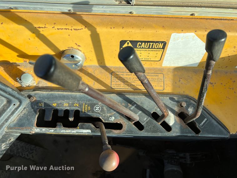 image for item DM8428 John Deere 762  elevating scraper