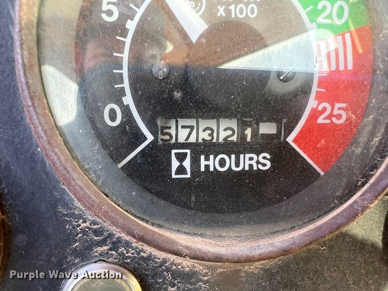 image for item DM8428 John Deere 762  elevating scraper