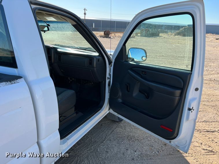 image for item DM8441 2006 Chevrolet Silverado 1500  pickup truck