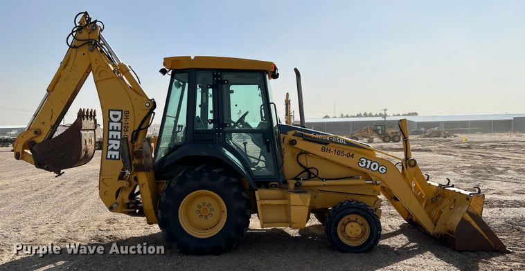 image for item DM8444 2004 John Deere 310G  backhoe