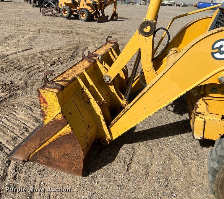image for item DM8444 2004 John Deere 310G  backhoe