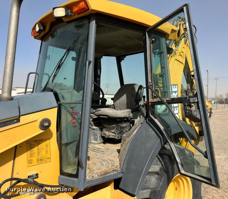 image for item DM8444 2004 John Deere 310G  backhoe