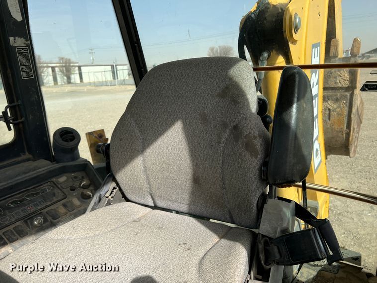 image for item DM8444 2004 John Deere 310G  backhoe