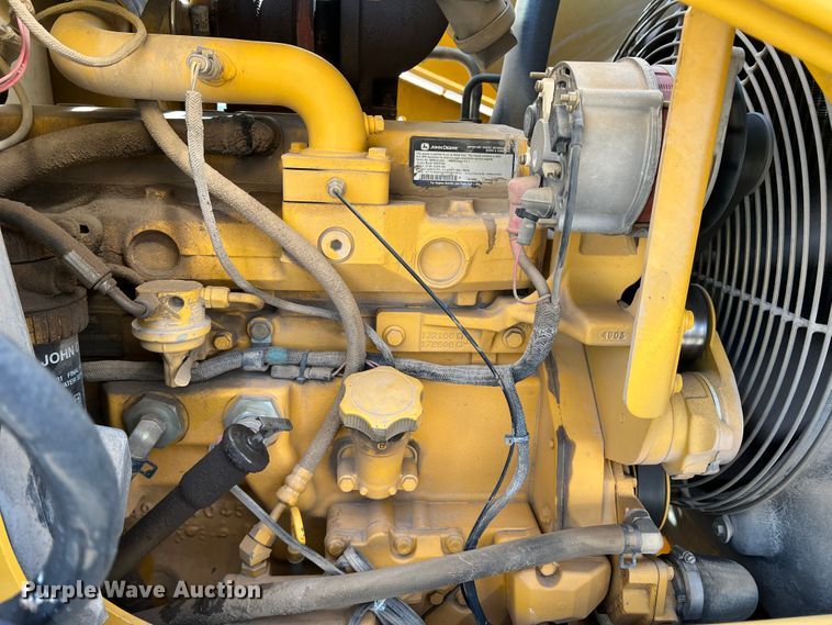 image for item DM8444 2004 John Deere 310G  backhoe