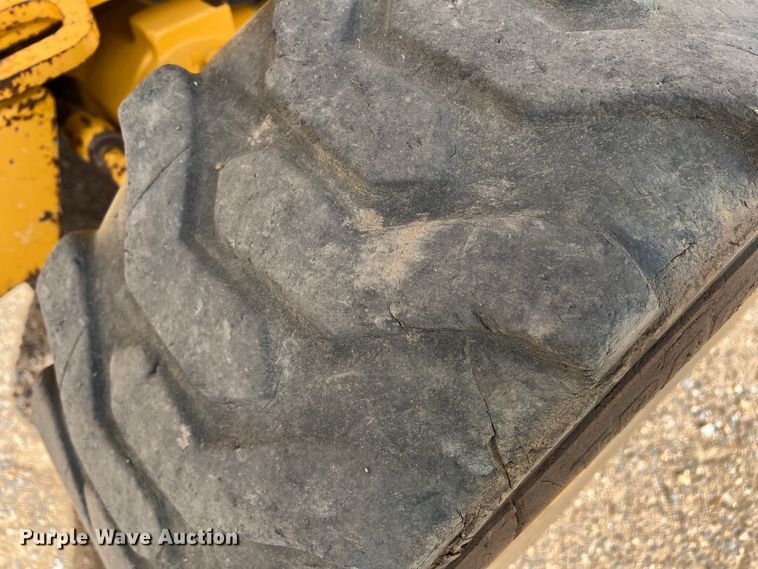 image for item DM8444 2004 John Deere 310G  backhoe