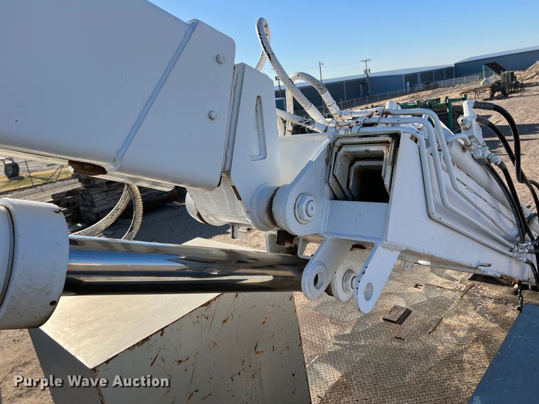 image for item DM8446 1997 Freightliner FL80  crane truck