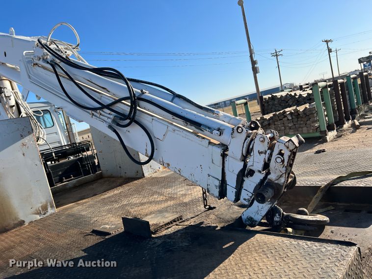 image for item DM8446 1997 Freightliner FL80  crane truck