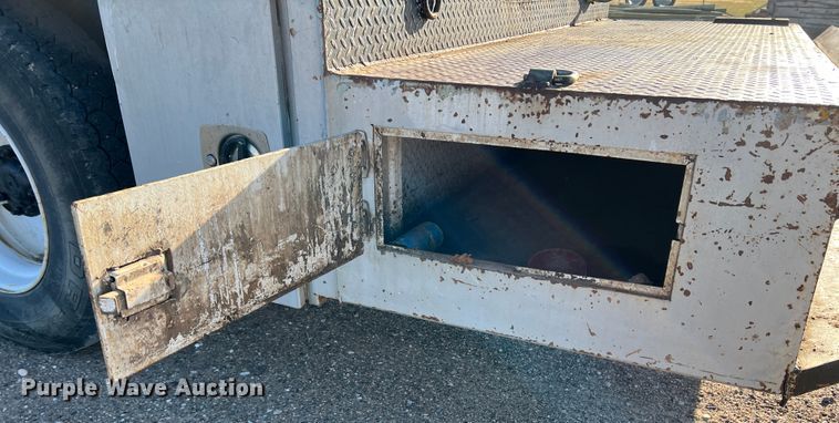 image for item DM8446 1997 Freightliner FL80  crane truck