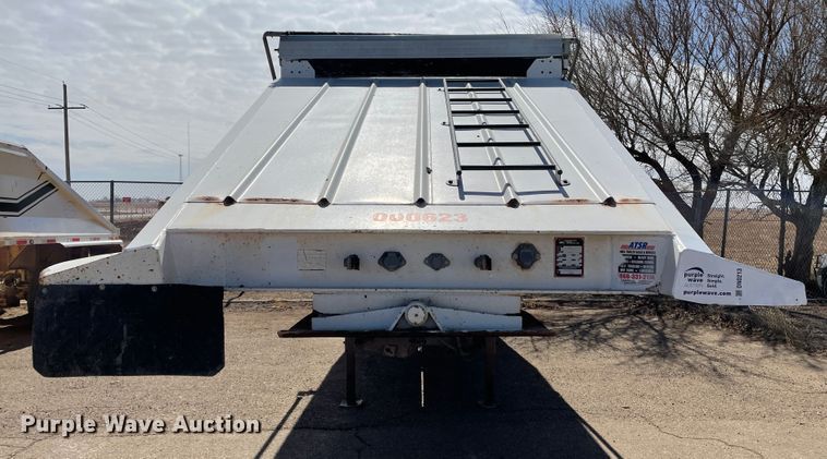 image for item DN0213 2007 CTS BDT-40  bottom dump trailer