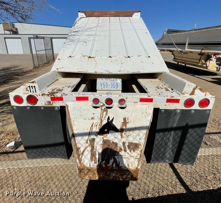 image for item DN0213 2007 CTS BDT-40  bottom dump trailer