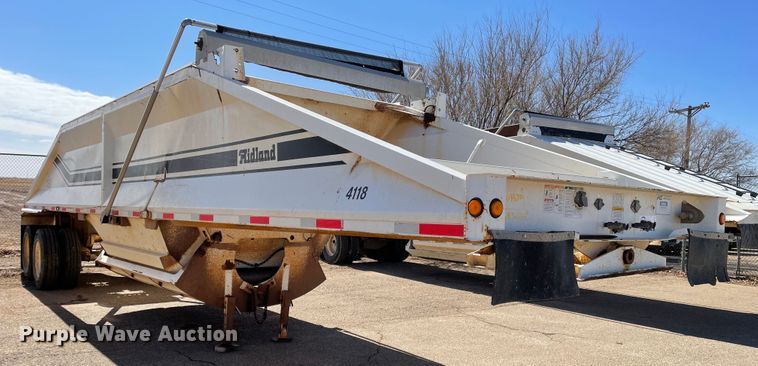 image for item DN0214 2001 Midland MG40MC2000  bottom dump trailer
