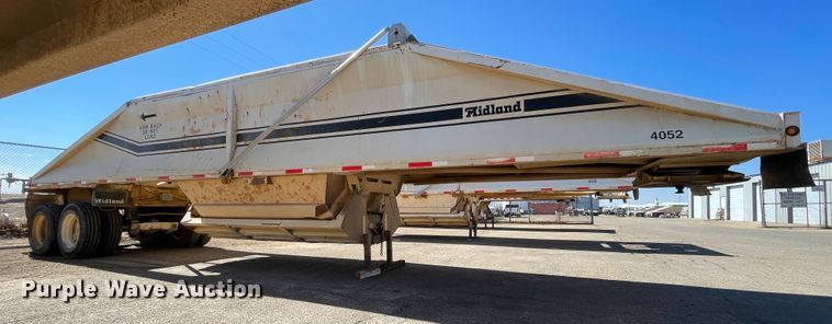 image for item DN0215 1998 Midland MG40CLAM  bottom dump trailer