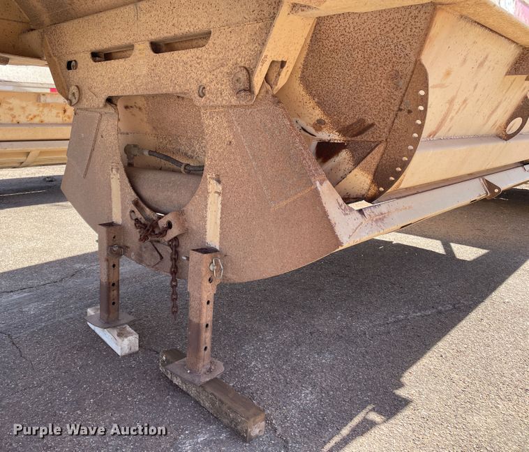 image for item DN0215 1998 Midland MG40CLAM  bottom dump trailer